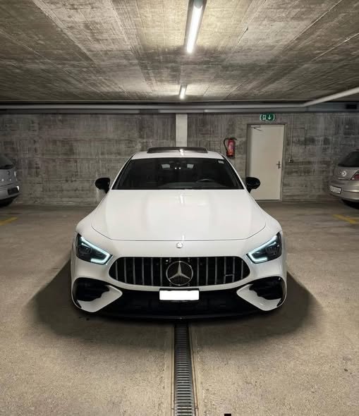 Mercedes-BENZ AMG GT 4 43 4Matic+ Speedshift TCT neu GESTALTET
