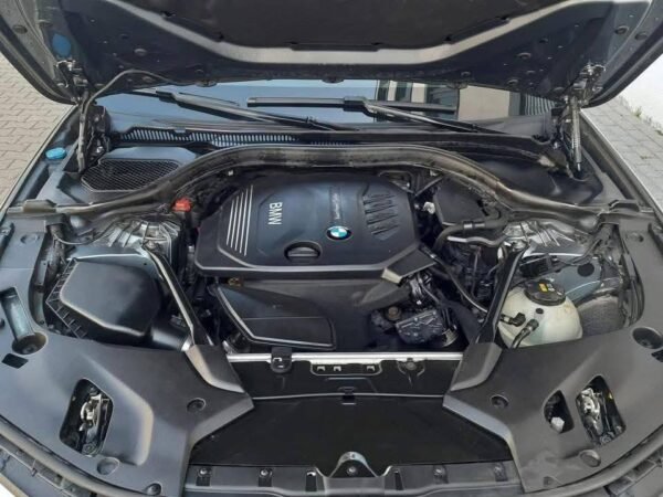 BMW 520d xD Limo/3xM-Sport