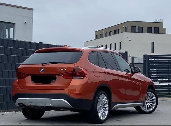 BMW X1 18d sDrive X-Line BUSINESS PANO KAM NAVI SHZ