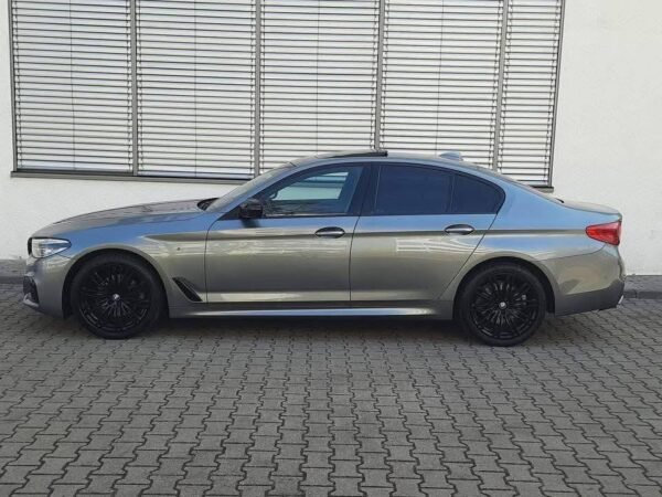 BMW 520d xD Limo/3xM-Sport